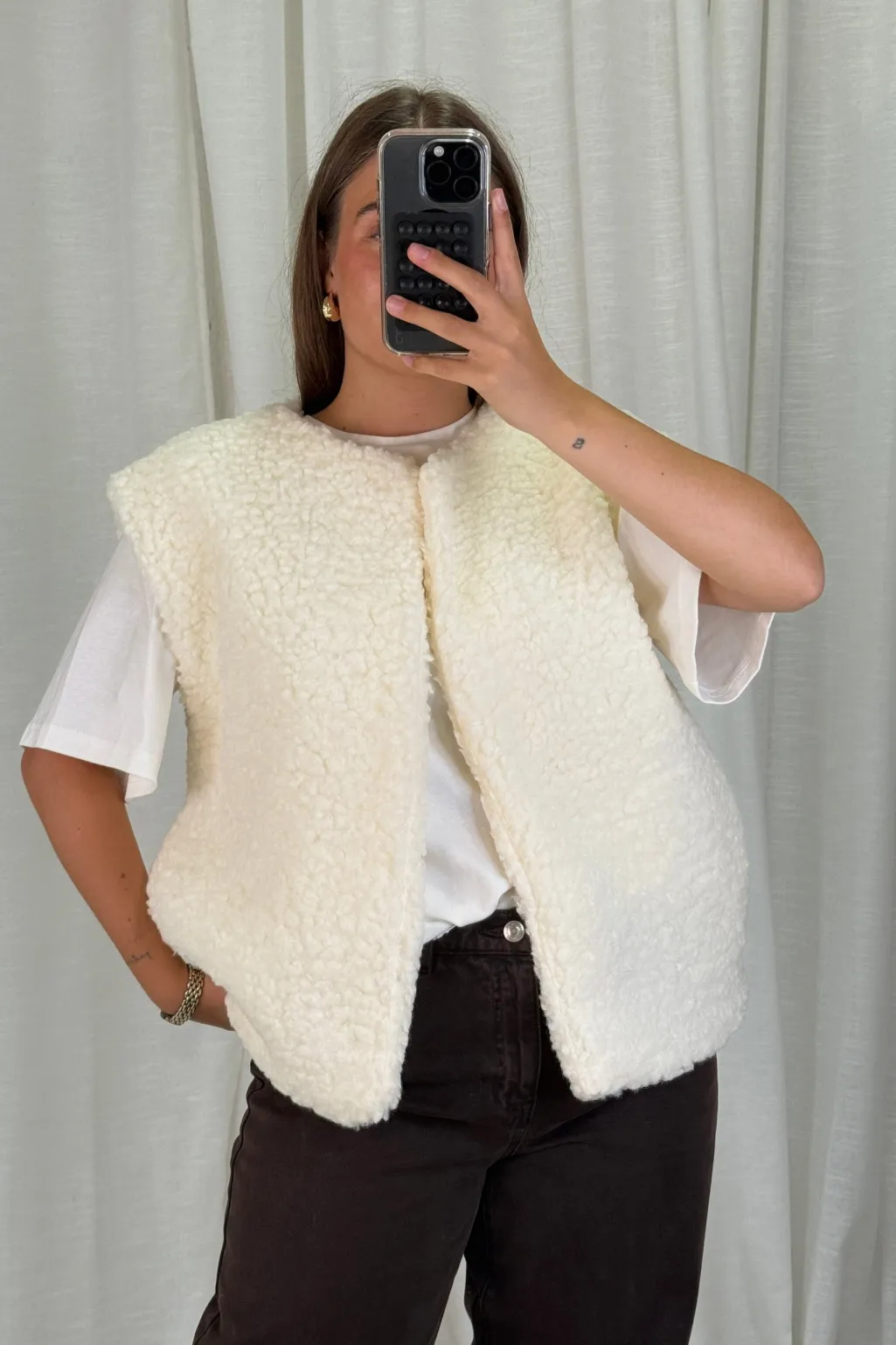 Aealicia Vest