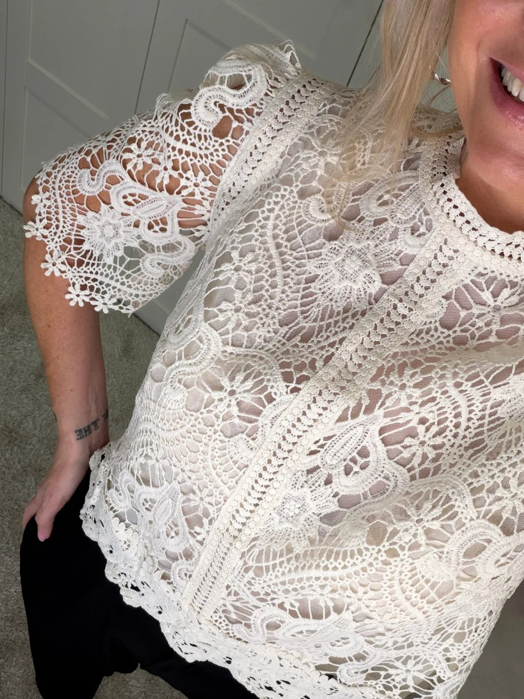 Aebrielle Blouse