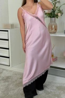 Aegwen Dress