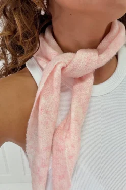 Aenoelia Scarf