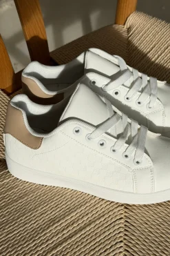 Blazalea Sneakers