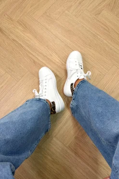 Blazalea Sneakers