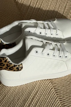Blazalea Sneakers