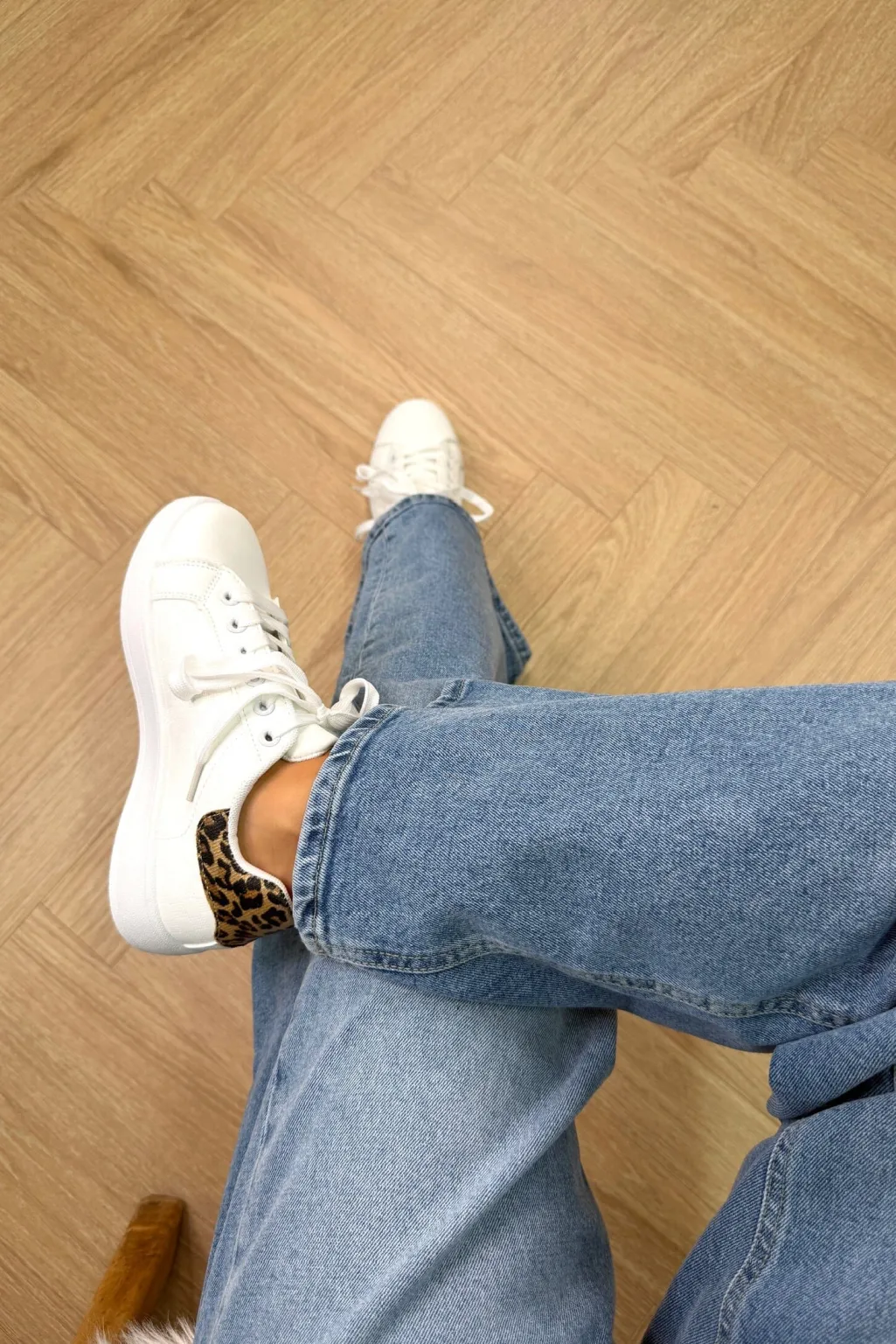 Blazalea Sneakers