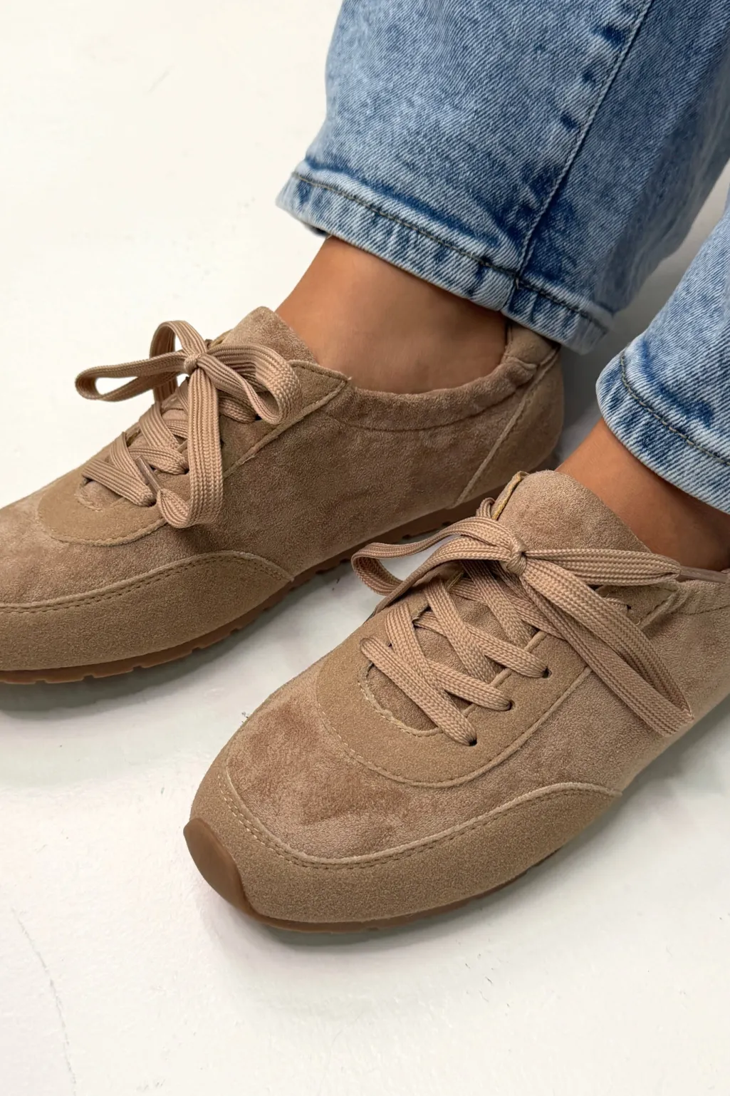 Blbellis Sneakers