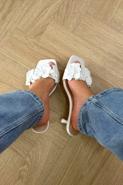 Blbutterfly Weed Sandals