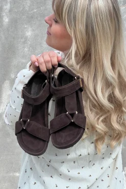 Cscarrie Suede Cs9038