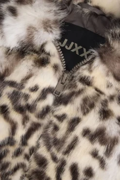 Jxtania Leo Jacket