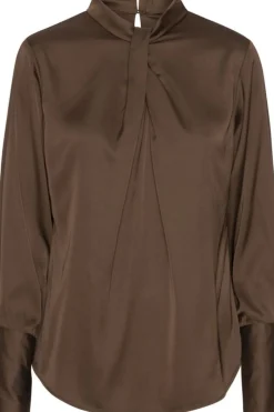Kmtara Blouse 2010