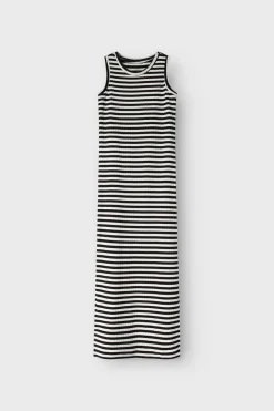 Nkfsuraja Sl Maxi Dress